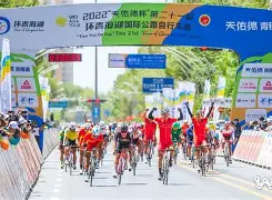 开云娱乐-阿贾克斯球员名单