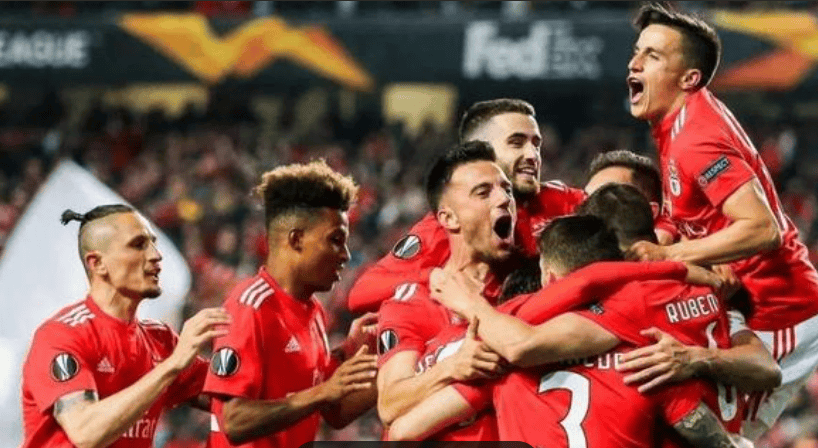 开云体育-这也行？西汉姆今晨强势反弹风云突变费耶诺德加时末段扳平良机，拜仁慕尼黑今夜主帅复盘的简单介绍