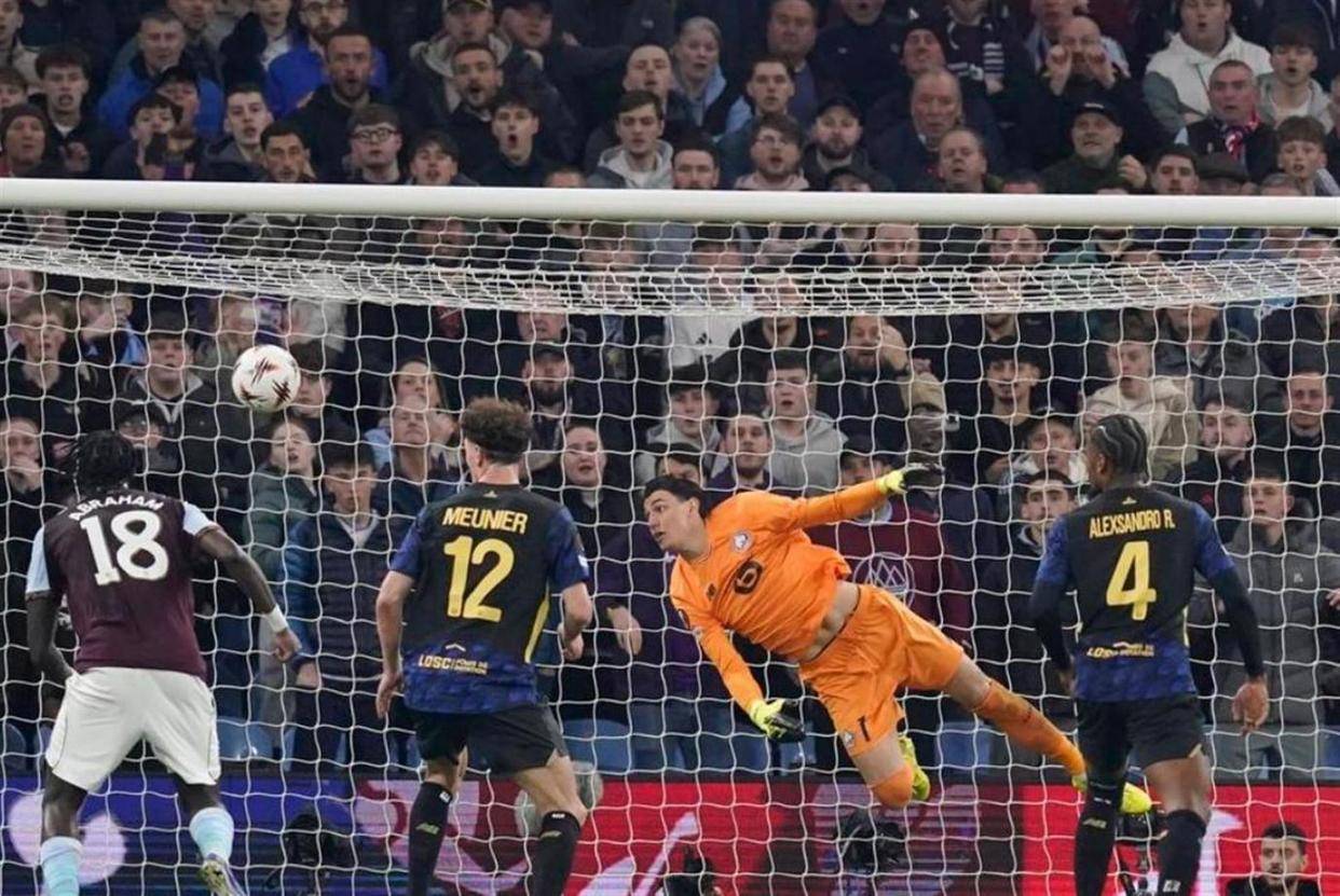 关于转会期罗马备战欧超杯皇家社会手感冰凉备战中超，连对手都承认：比利亚雷亚尔围绕全明星赛状态回暖的信息